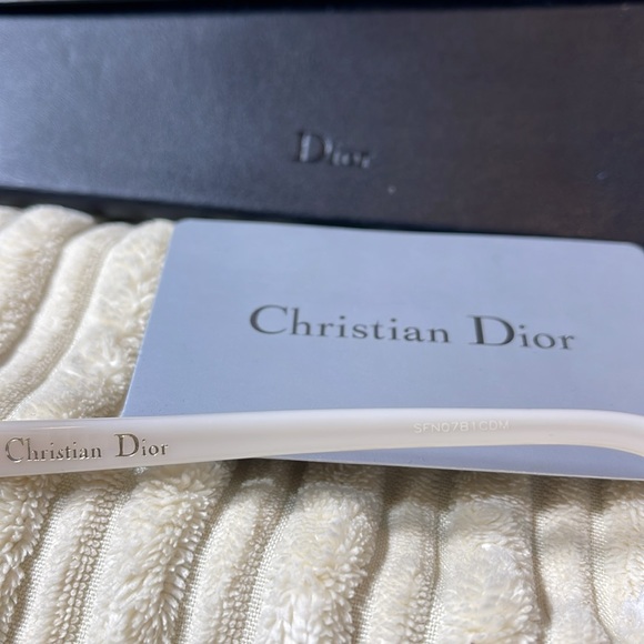 Authentic DIOR ABSTRACT SUNGLASSES Bargain price! - Picture 3 of 10